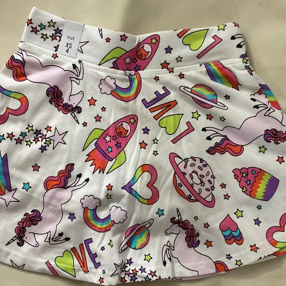 THE CHILDREN’S PLACE WHITE UNICORN SKORT